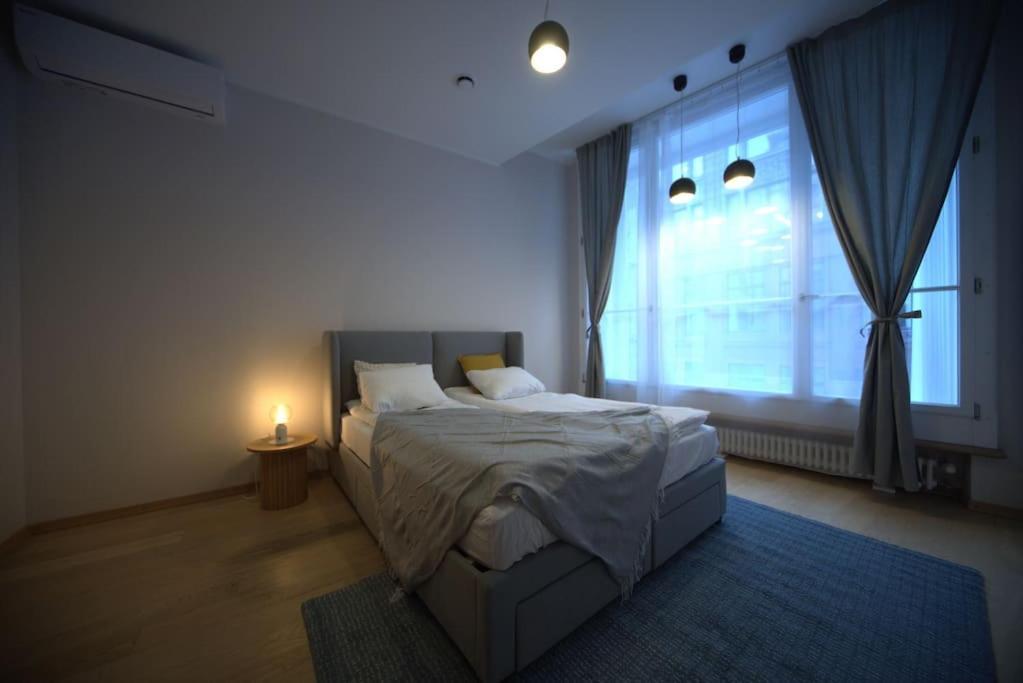 3 Bedroom Apartment In The Old/T Riga Ngoại thất bức ảnh